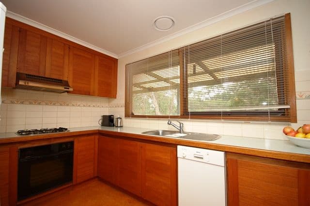 8 Sycamore Grove, Mount Evelyn VIC 3796, Mount Evelyn - Thumbnail 8