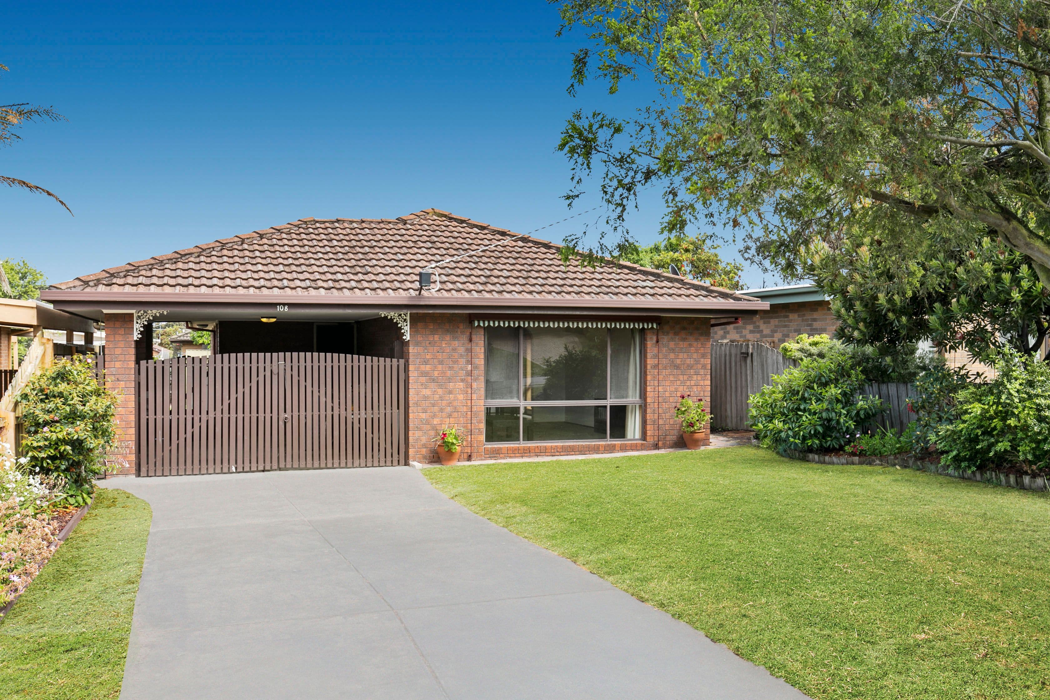 108 Third Avenue, Rosebud VIC 3939, Rosebud - Thumbnail 2