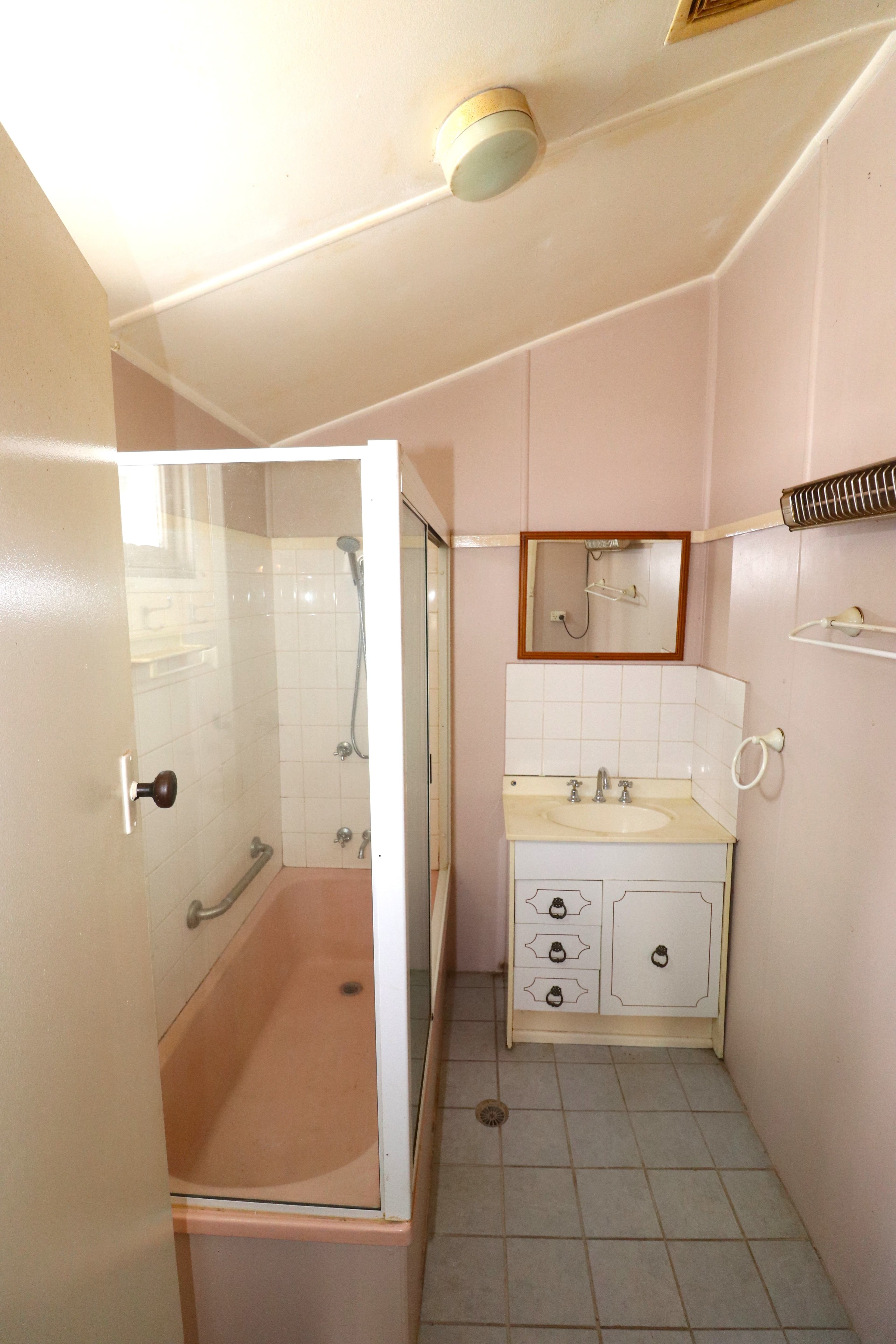 147 Herbert Street, Glen Innes NSW 2370, Glen Innes - Thumbnail 8
