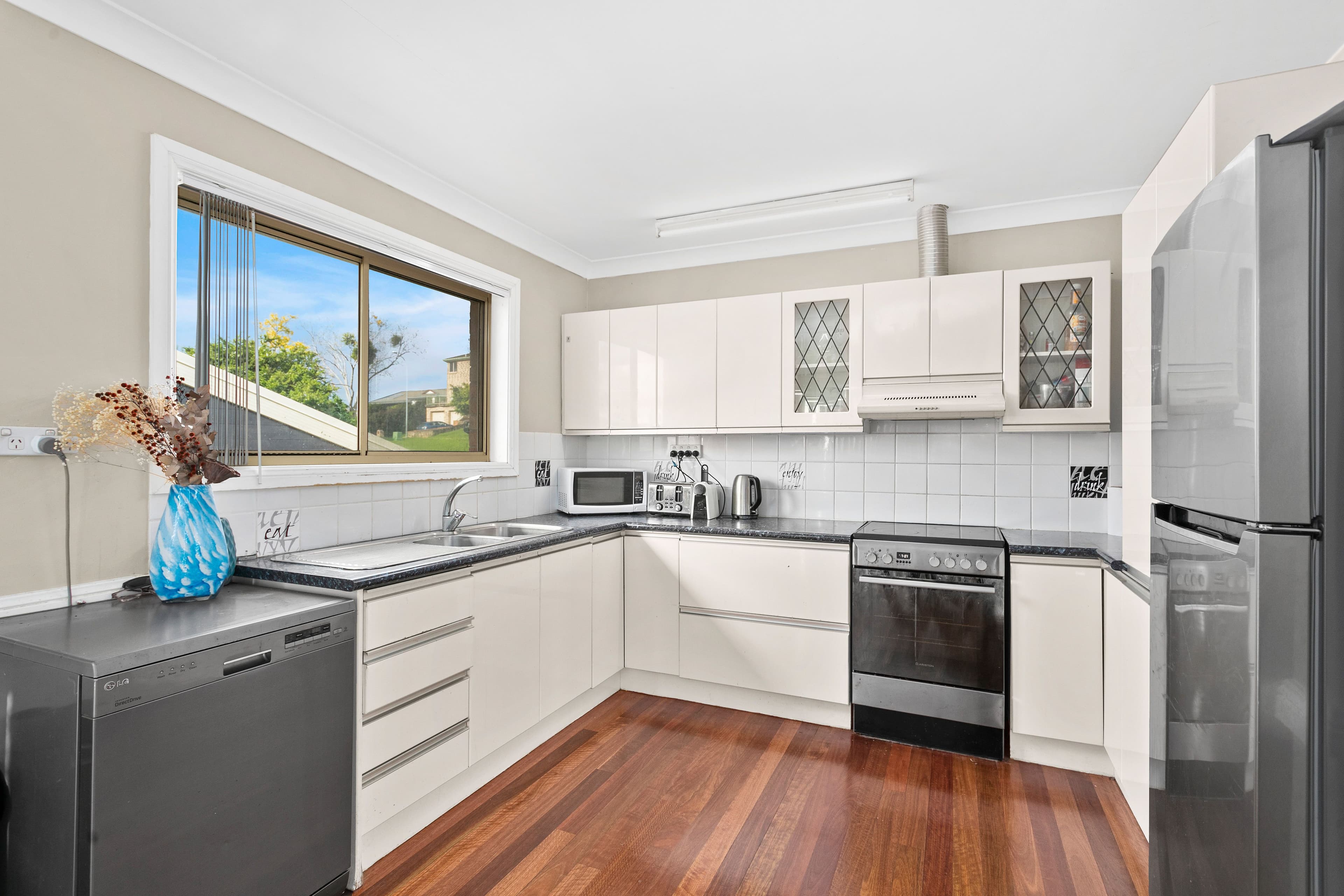 9 Roper Road, Albion Park NSW 2527, Albion Park - Thumbnail 2
