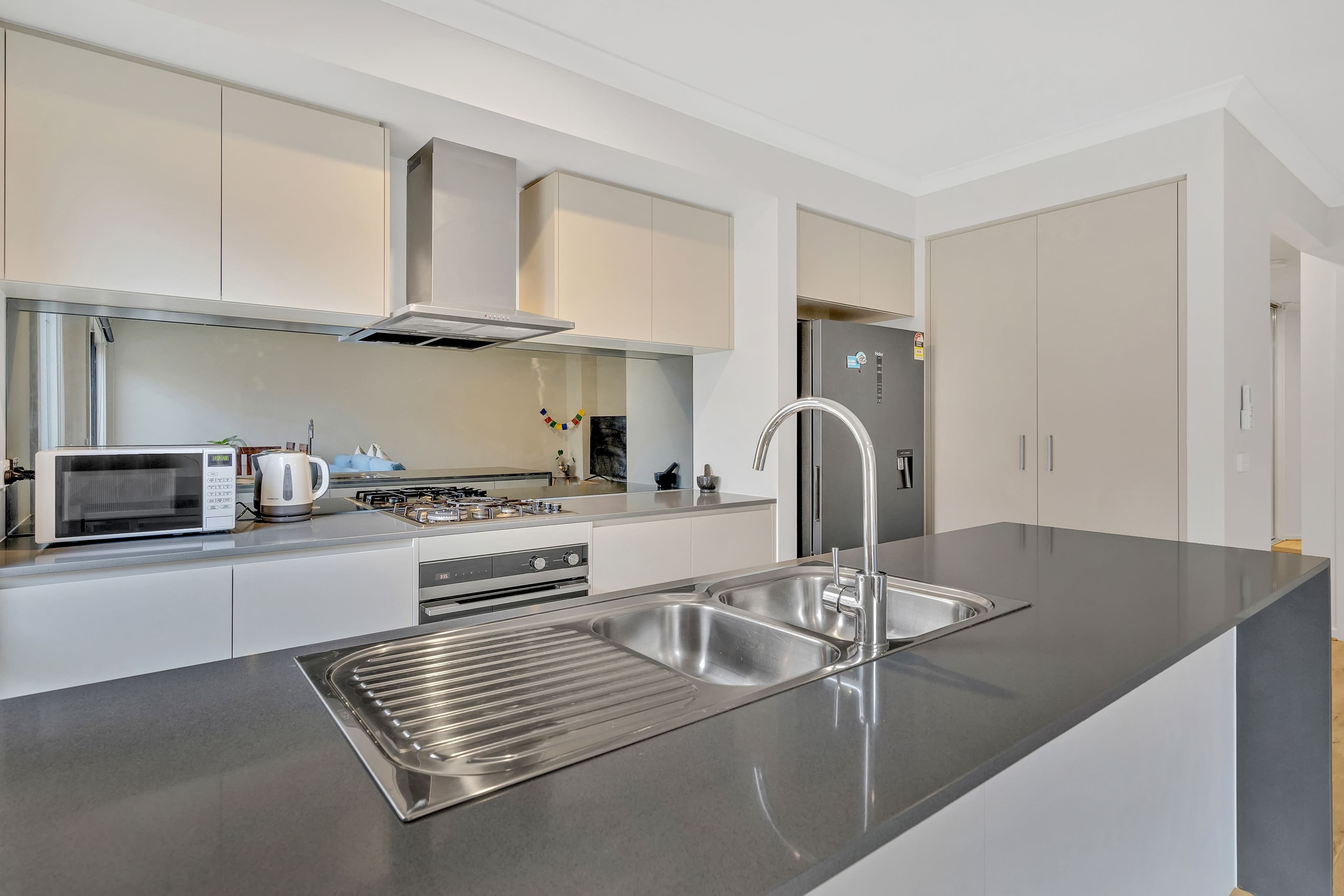 7 Hanover Way, Mickleham VIC 3064, Mickleham - Thumbnail 6