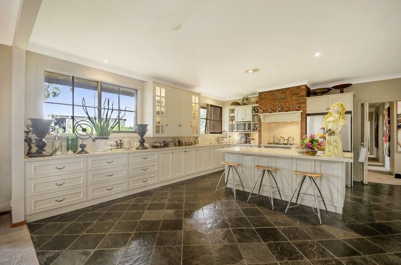 3092 Hamilton Highway, INVERLEIGH VIC 3321, Inverleigh - Thumbnail 2