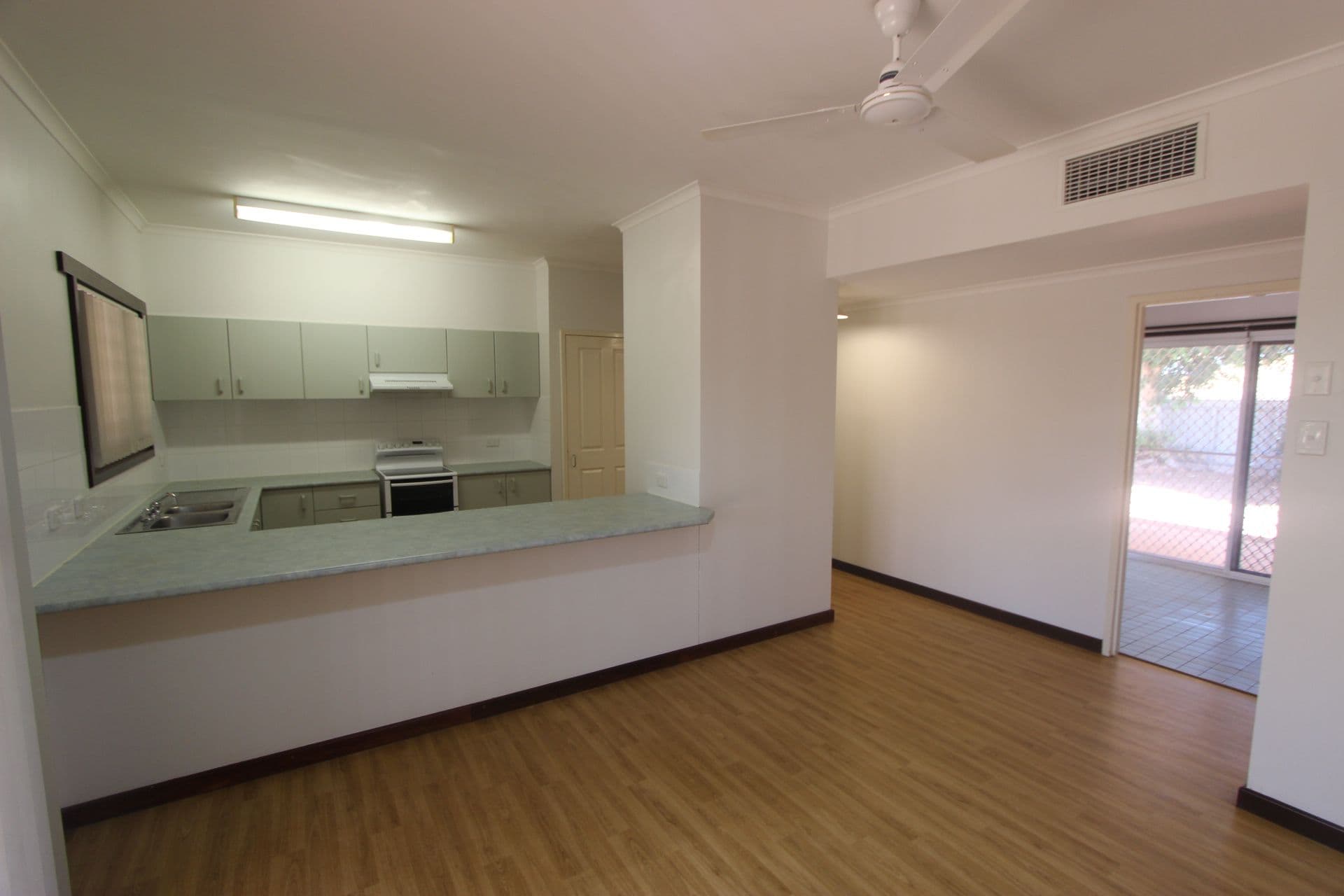 34 Strickland Drive, Millars Well WA 6714, Millars Well - Thumbnail 2