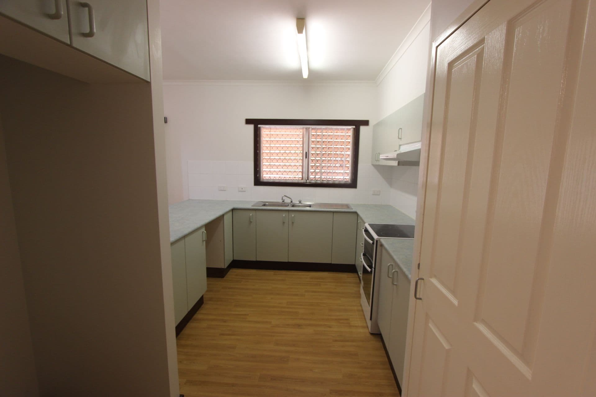 34 Strickland Drive, Millars Well WA 6714, Millars Well - Thumbnail 3