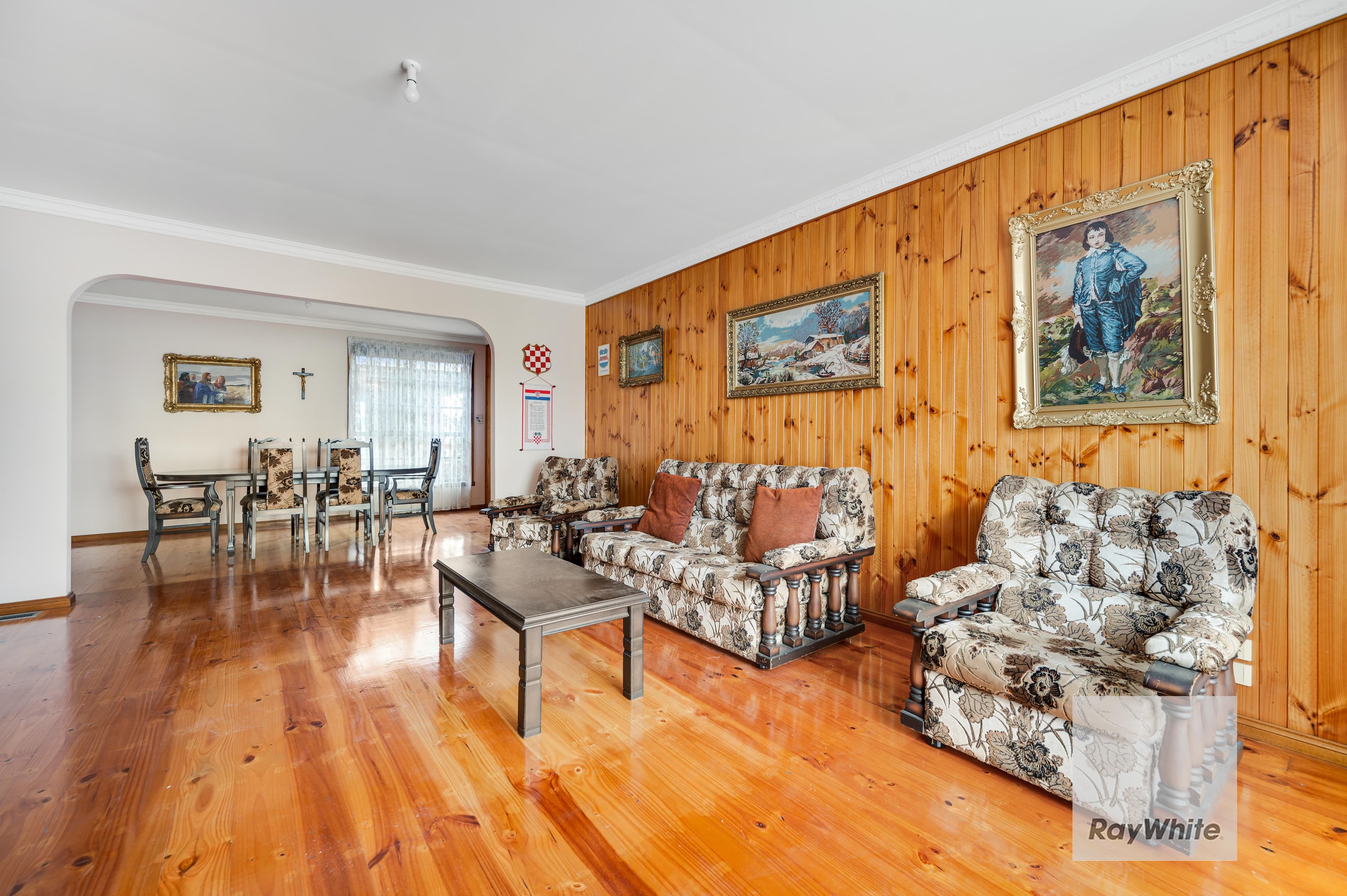 108 Lenoak Street, Gladstone Park VIC 3043, Gladstone Park - Thumbnail 3