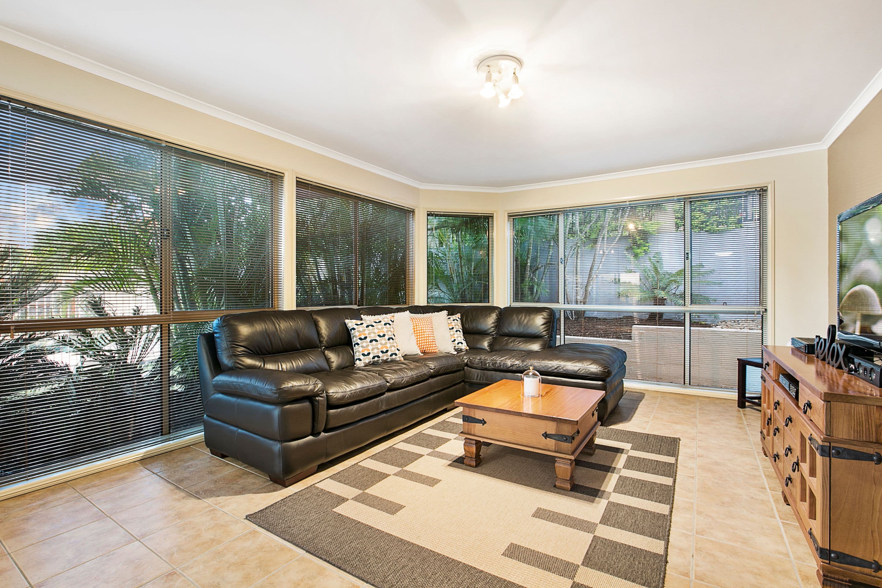 19 Juniper Place, Carindale QLD 4152, Carindale - Thumbnail 5