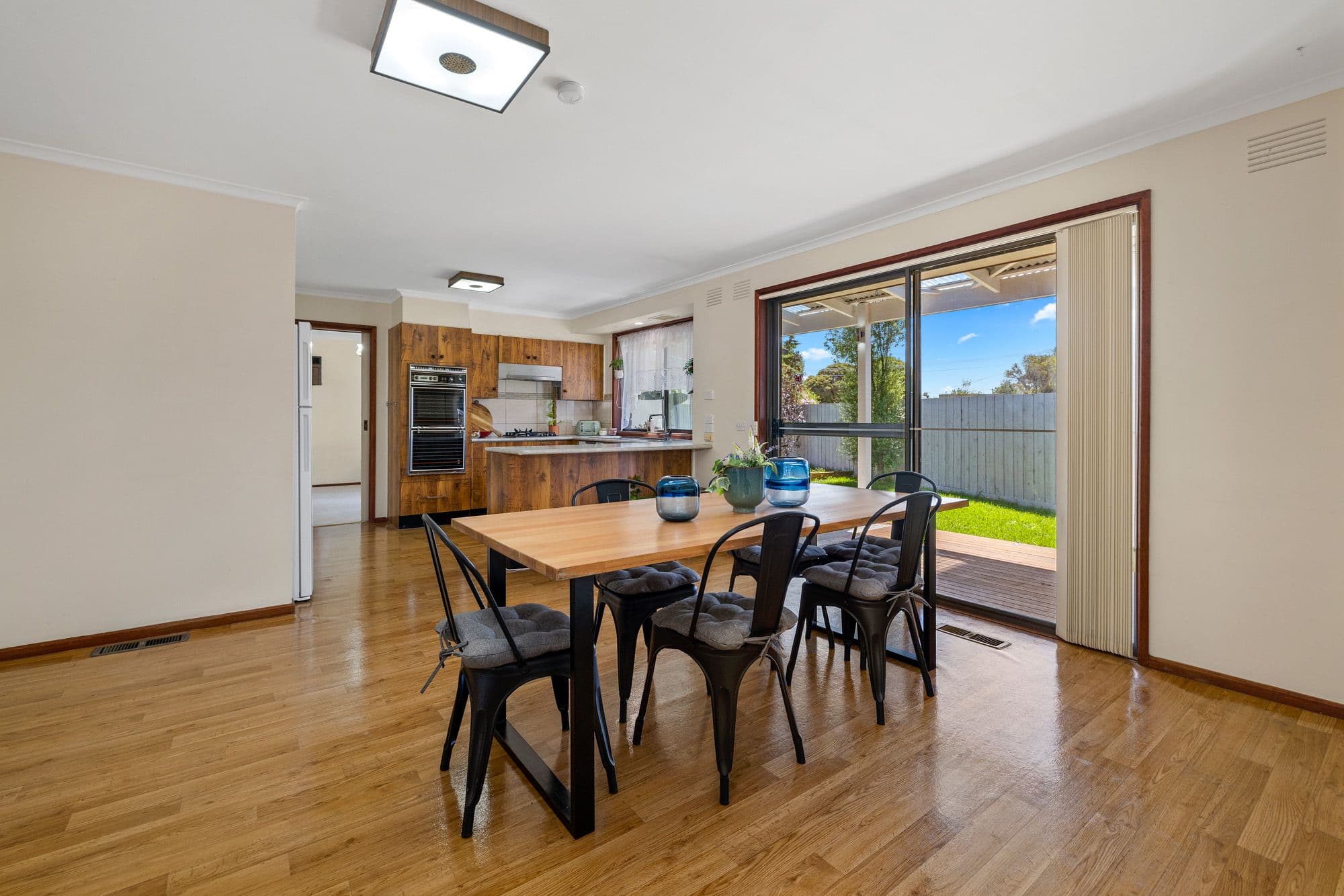 11 Serpentine Court, Werribee VIC 3030, Werribee - Thumbnail 4