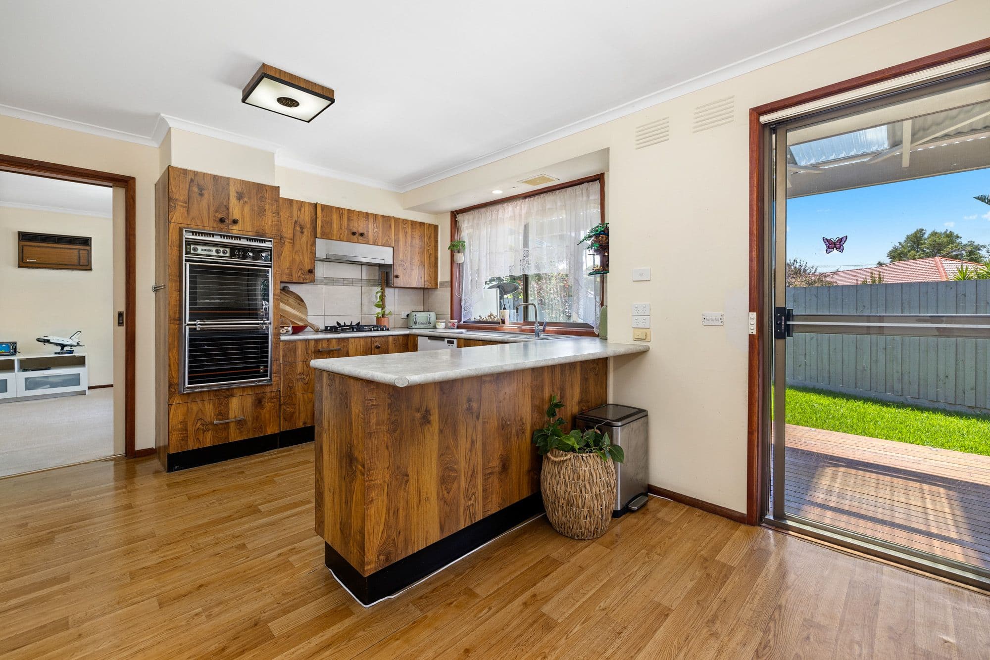 11 Serpentine Court, Werribee VIC 3030, Werribee - Thumbnail 5