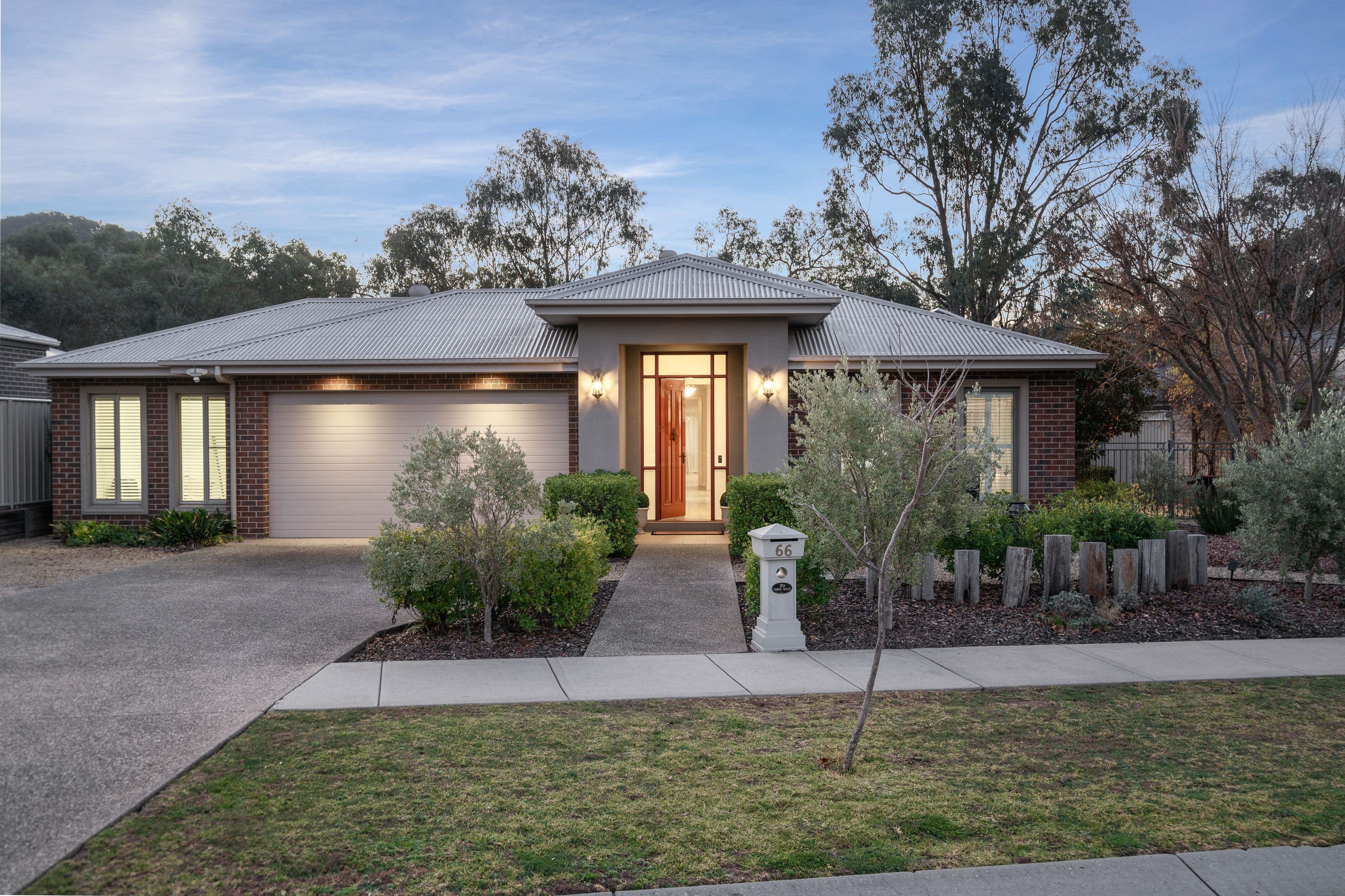 66 Golflinks Avenue, West Wodonga VIC 3690, West Wodonga - Thumbnail 2