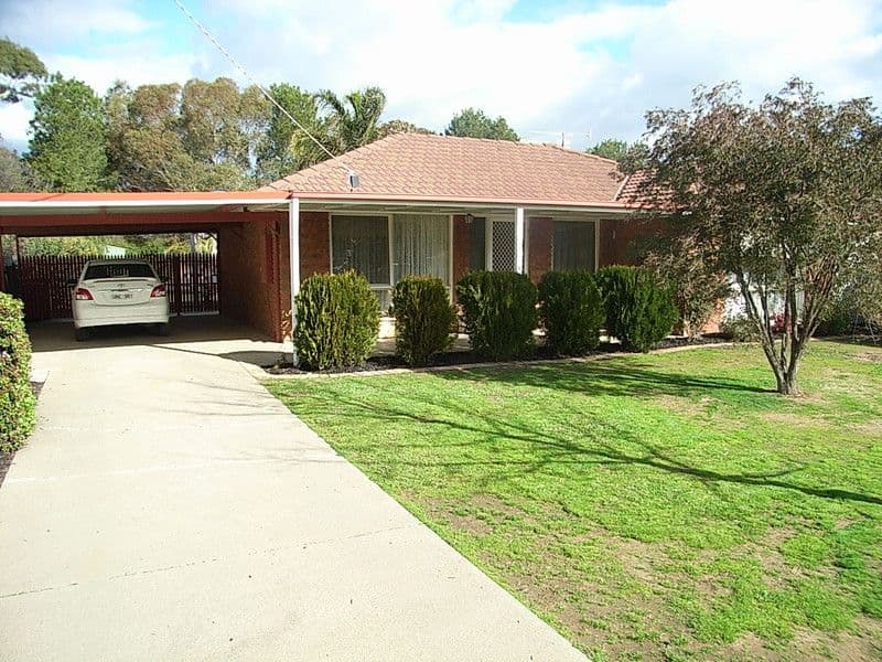 19 Rose Street, ECHUCA VIC 3564, Echuca - Thumbnail 2