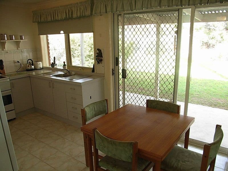 19 Rose Street, ECHUCA VIC 3564, Echuca - Thumbnail 5