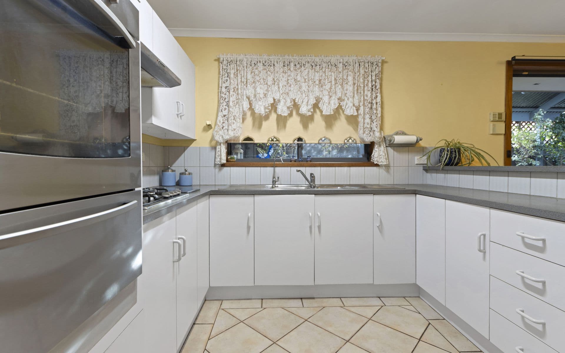330 Henley Beach Road, Underdale SA 5032, Underdale - Thumbnail 4