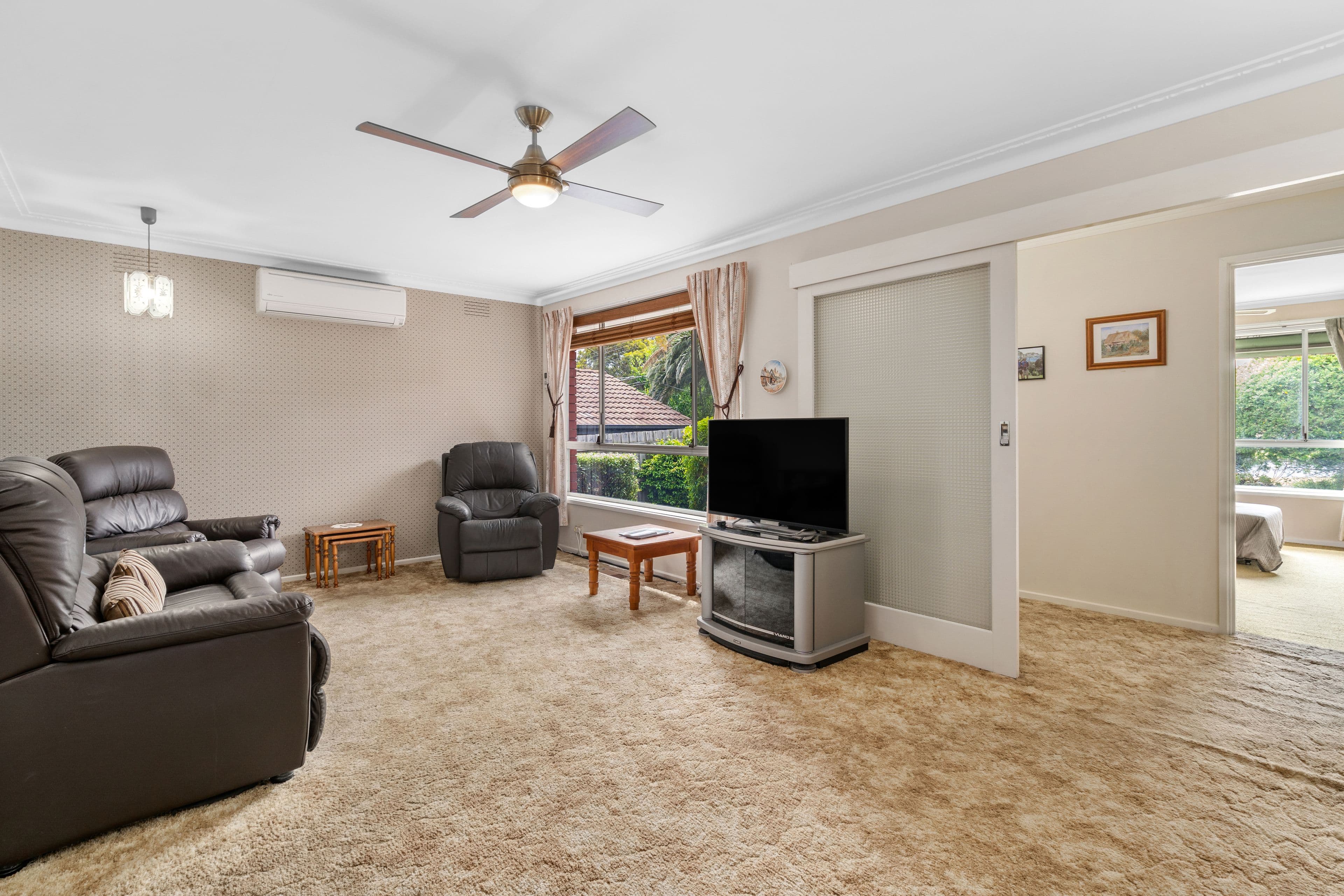 35 Macorna Street, Watsonia North VIC 3087, Watsonia North - Thumbnail 2