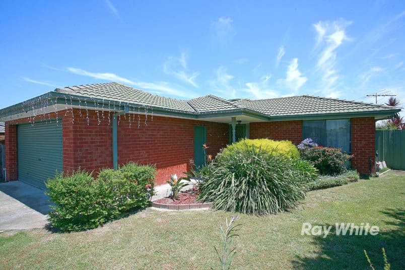 18 Alamanda Way, CRANBOURNE NORTH VIC 3977, Cranbourne North - Image 1