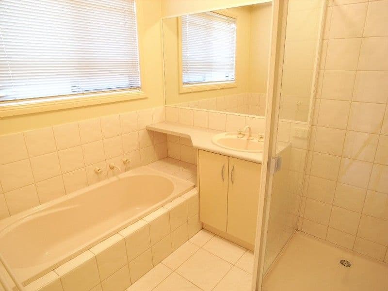 11 Grosser Street, Millicent, SA, 5280, Millicent - Thumbnail 6