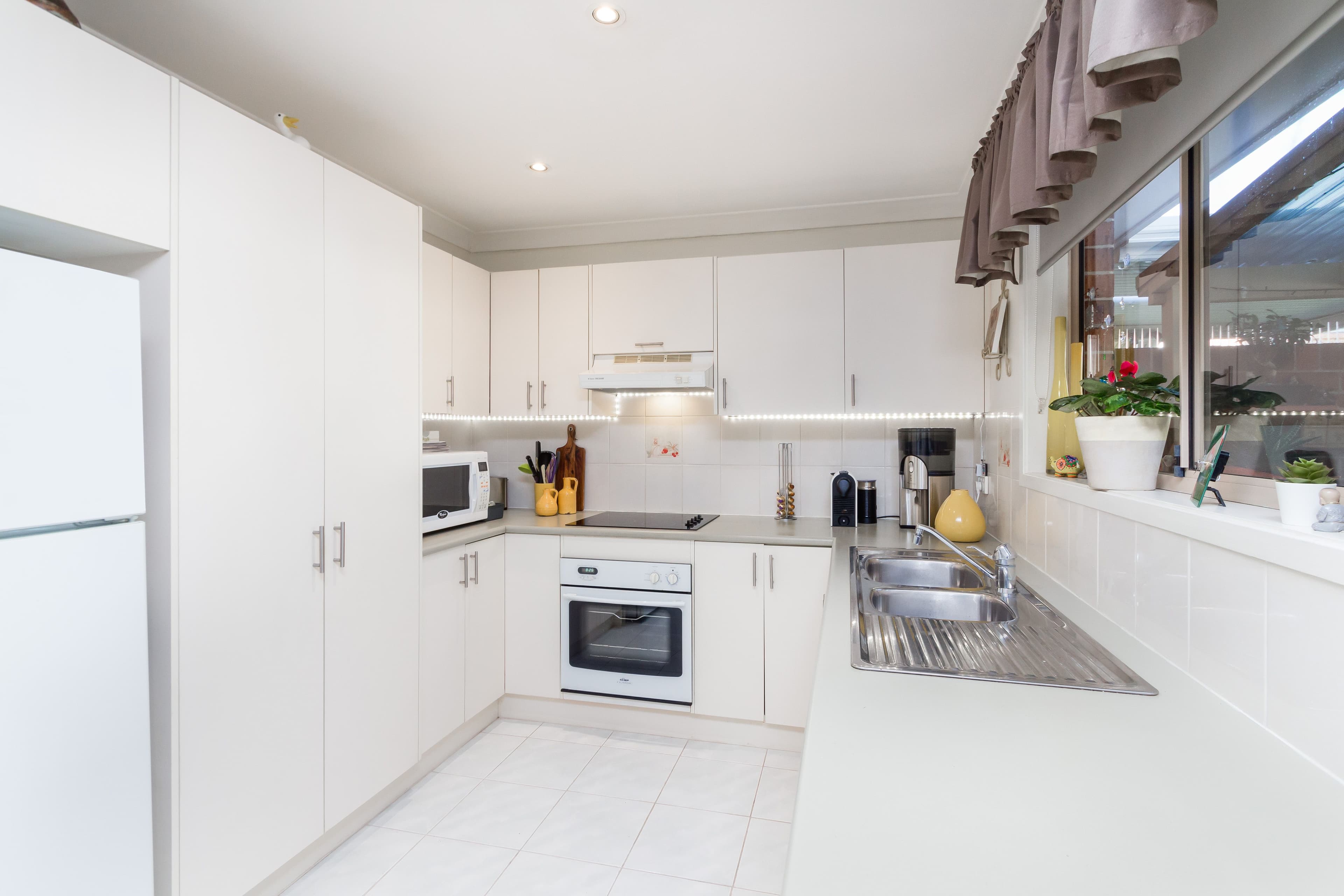 13 Kinnane Crescent, Acacia Gardens - Thumbnail 4