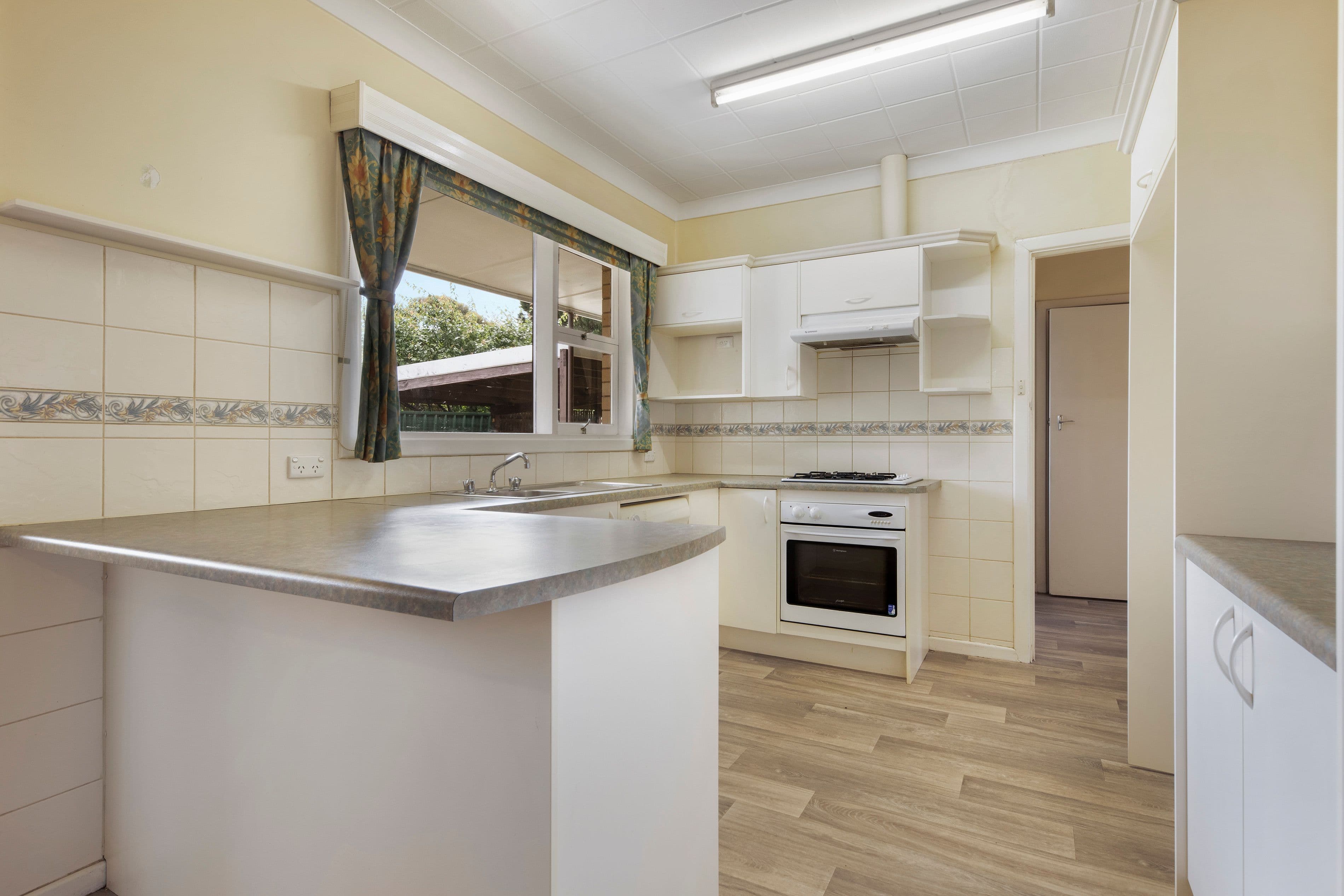 4 Esperance Terrace, Valley View SA 5093, Valley View - Thumbnail 8