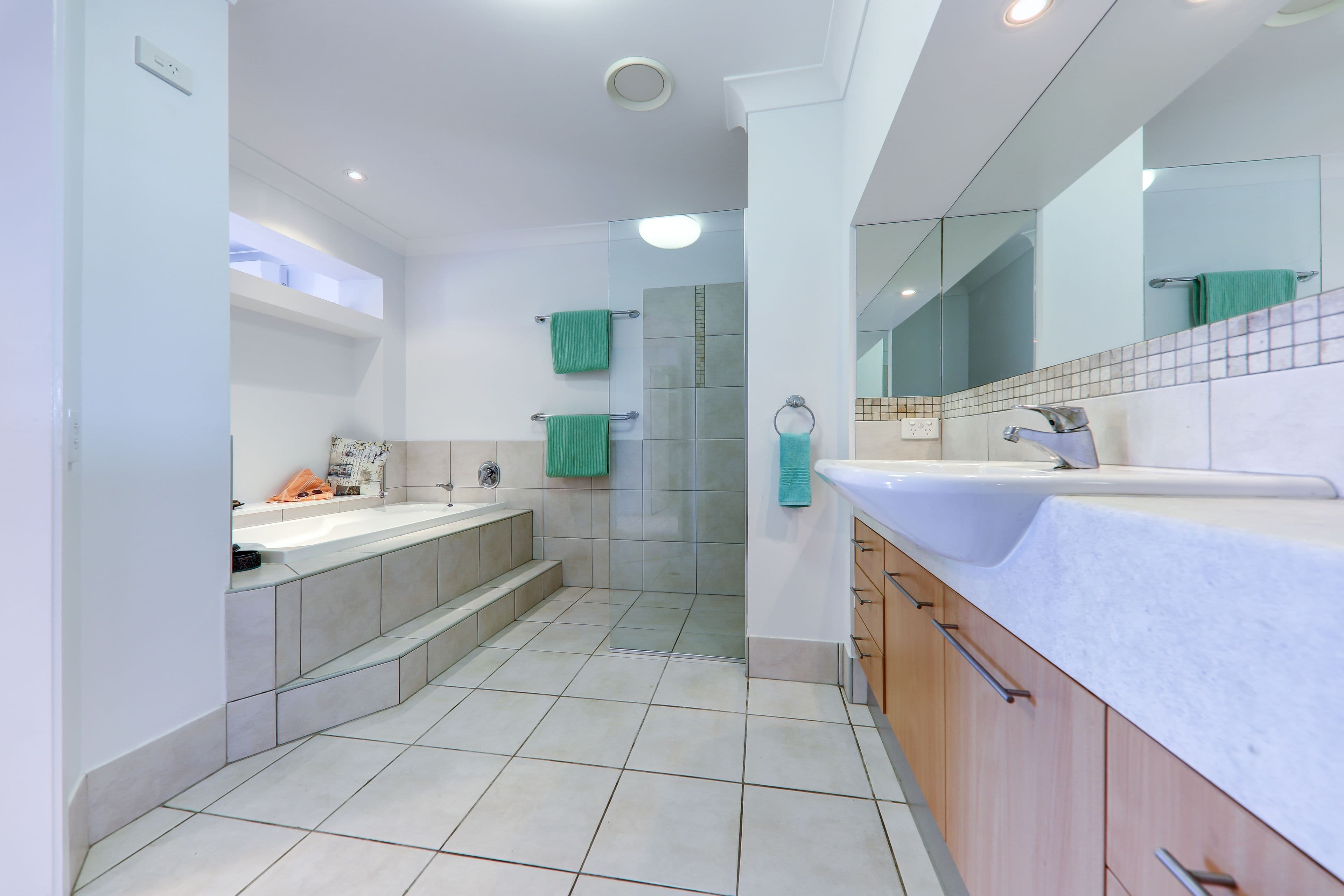22 Anzac Avenue, Maroochydore QLD 4558, Maroochydore - Thumbnail 7