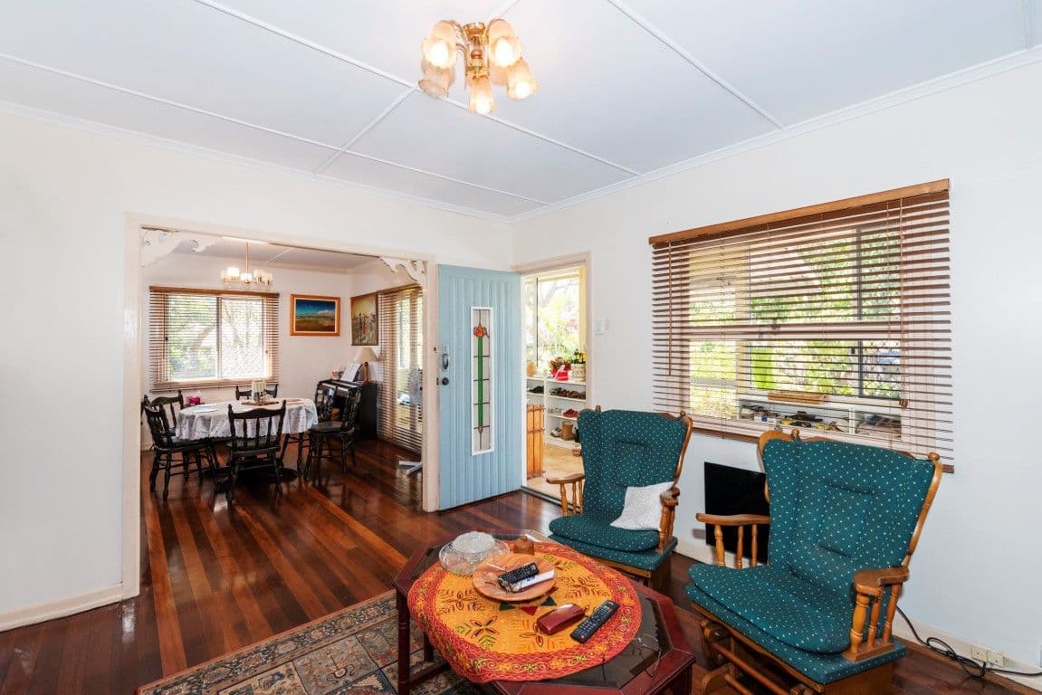 61 Wadley Street, MACGREGOR QLD 4109, Macgregor - Thumbnail 6