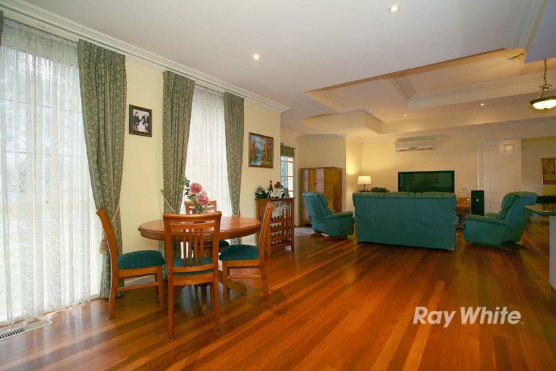 17 Parkside Boulevard, LYSTERFIELD SOUTH VIC 3156, Lysterfield South - Thumbnail 5