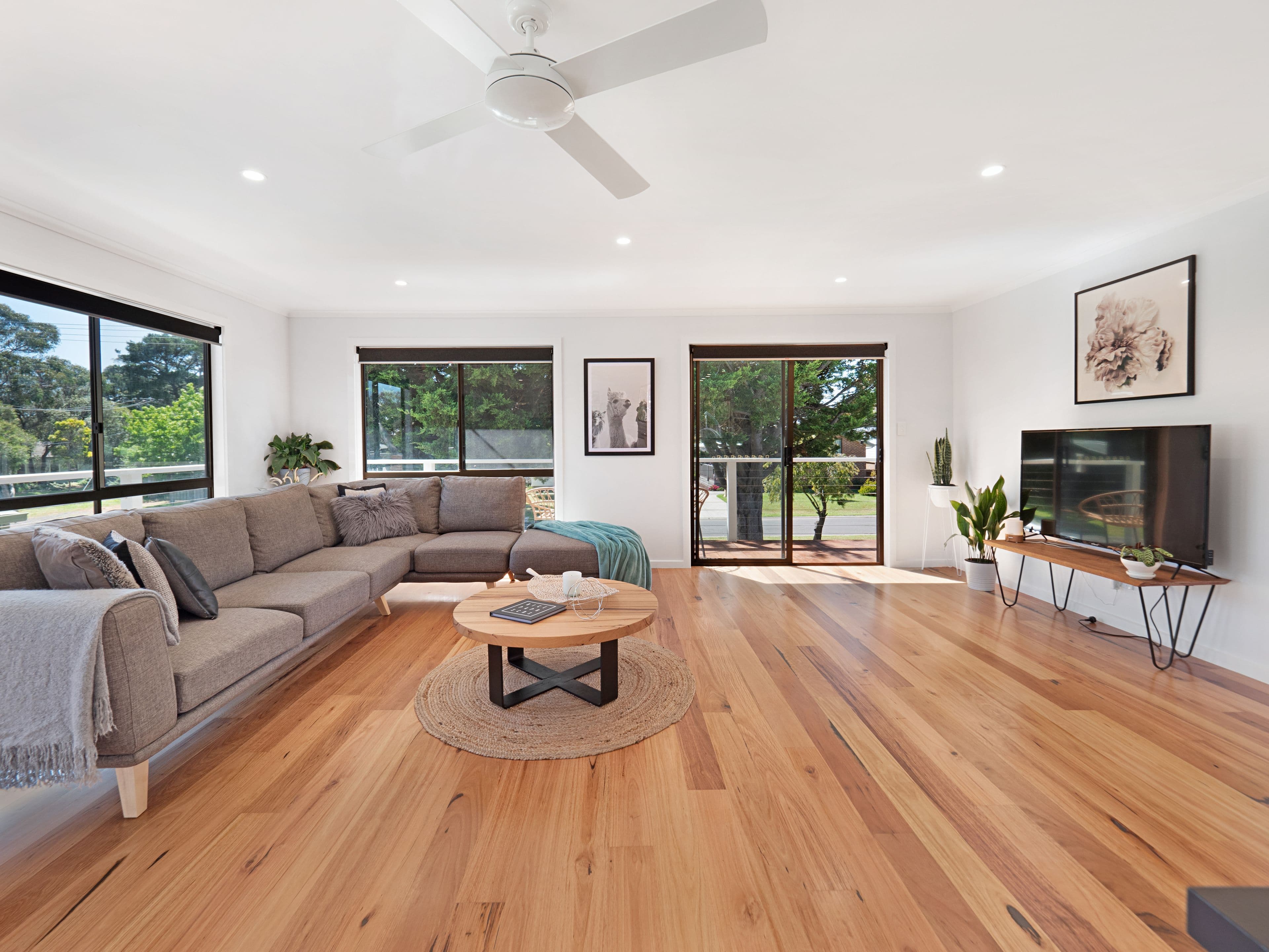 54 McHaffie Drive, Cowes VIC 3922, Cowes - Thumbnail 2