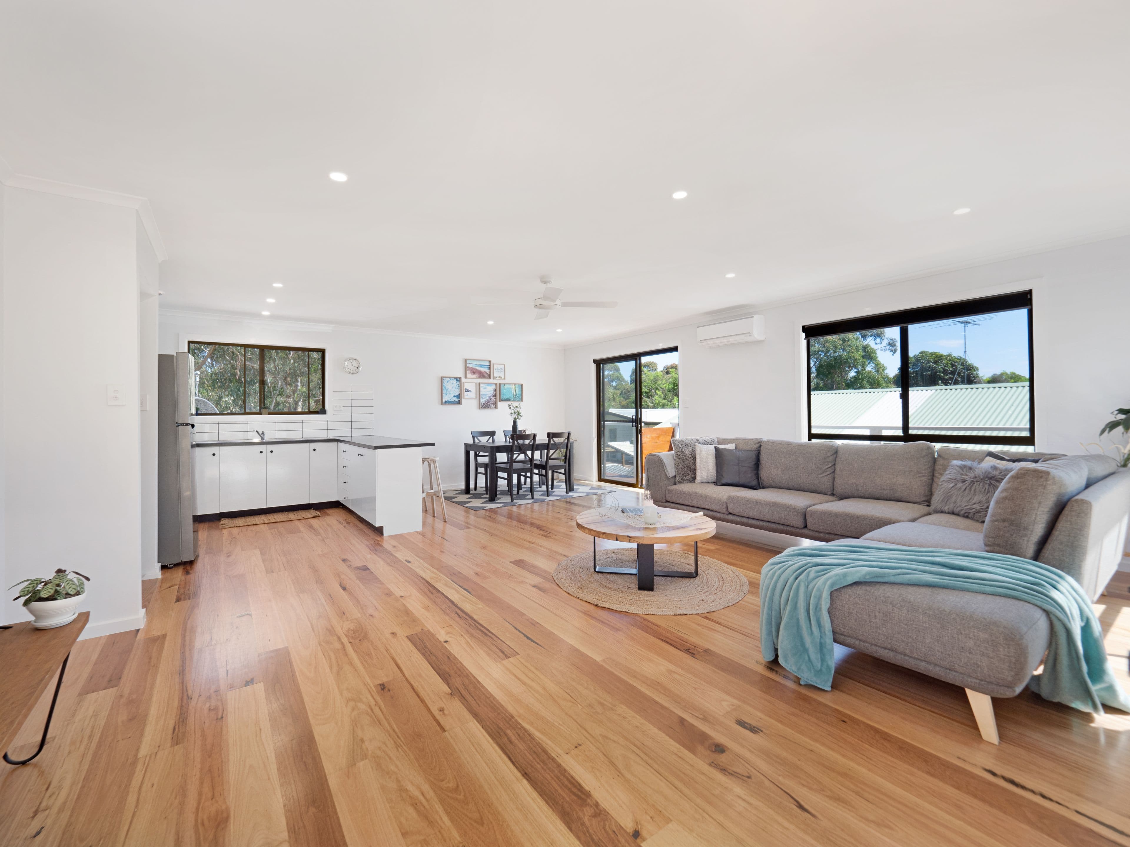 54 McHaffie Drive, Cowes VIC 3922, Cowes - Thumbnail 3