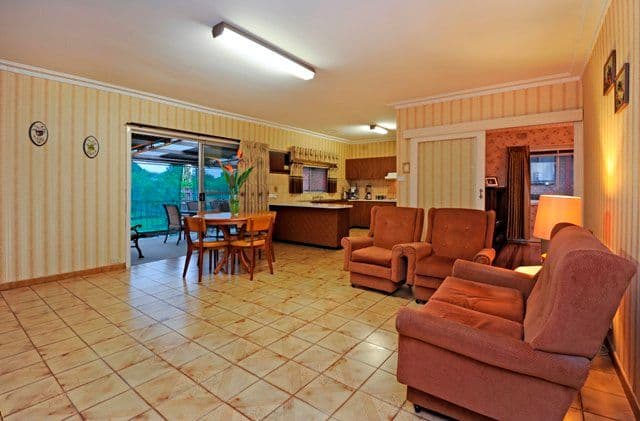 100 Hughes Parade, RESERVOIR VIC 3073, Reservoir - Thumbnail 3