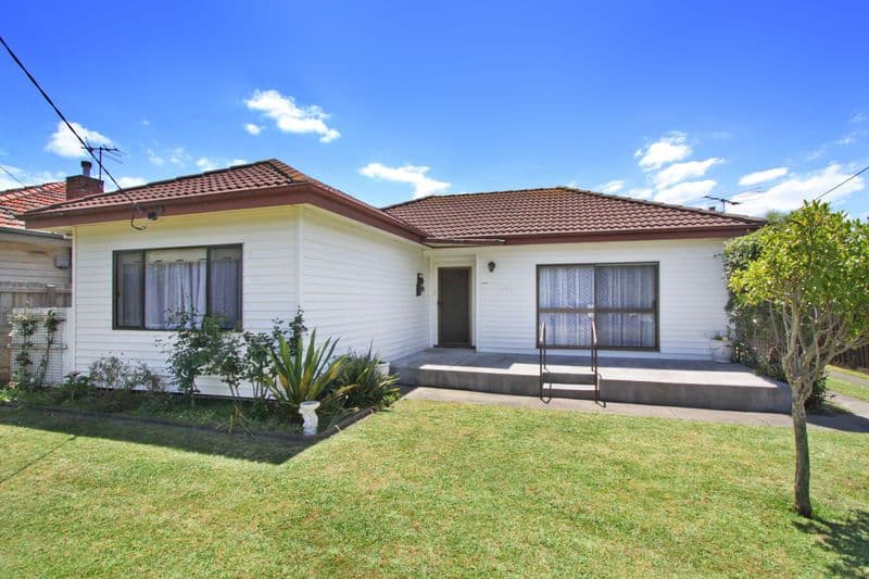 17 McArthur Street, BENTLEIGH VIC 3204, Bentleigh - Image 1