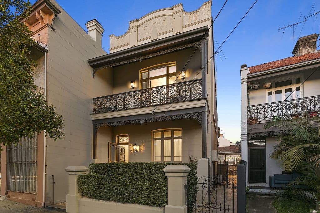 45A Railway Street, Petersham - Image 1