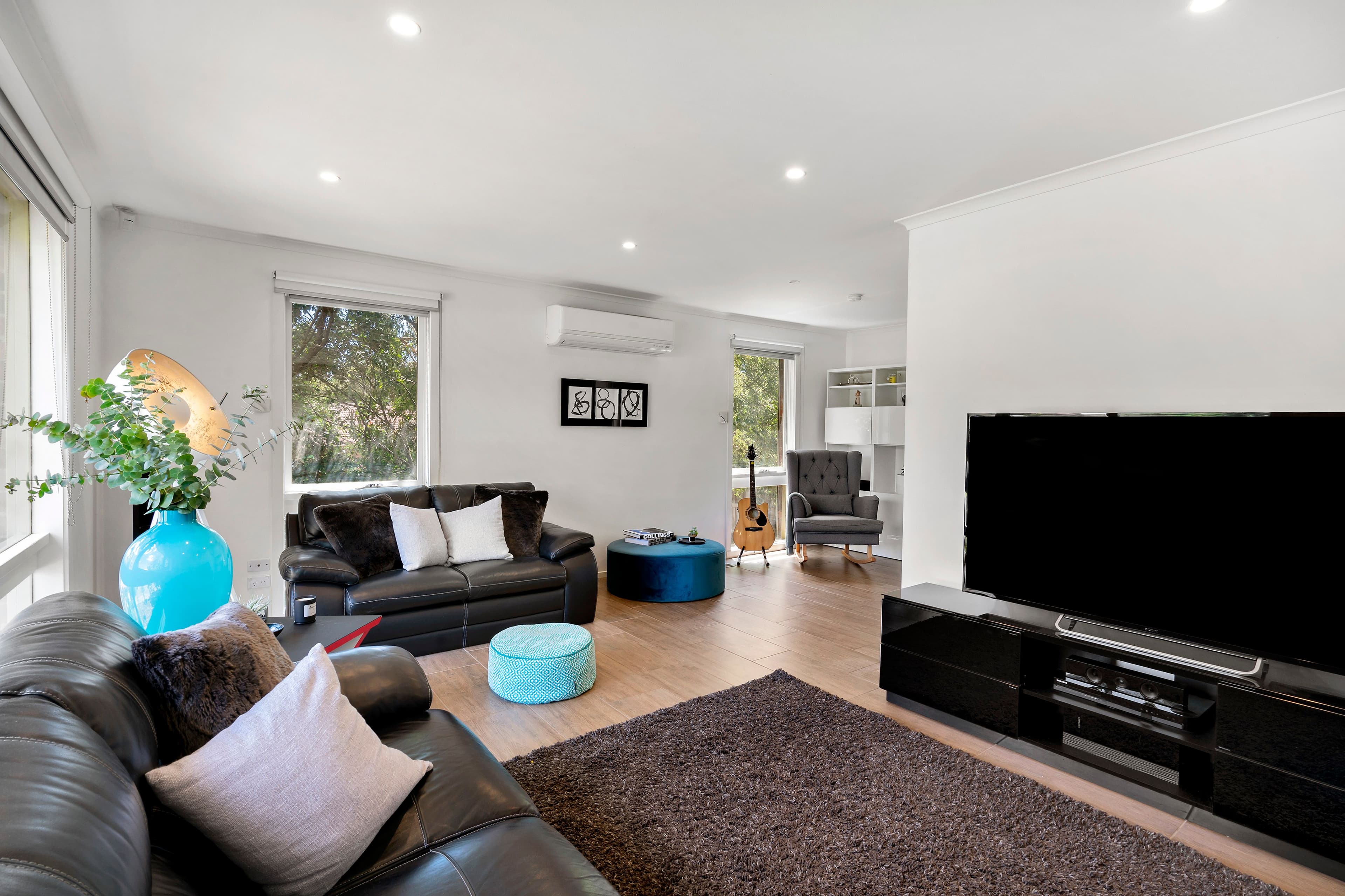 1 Linlithgow Court, Frankston VIC 3199, Frankston - Thumbnail 2