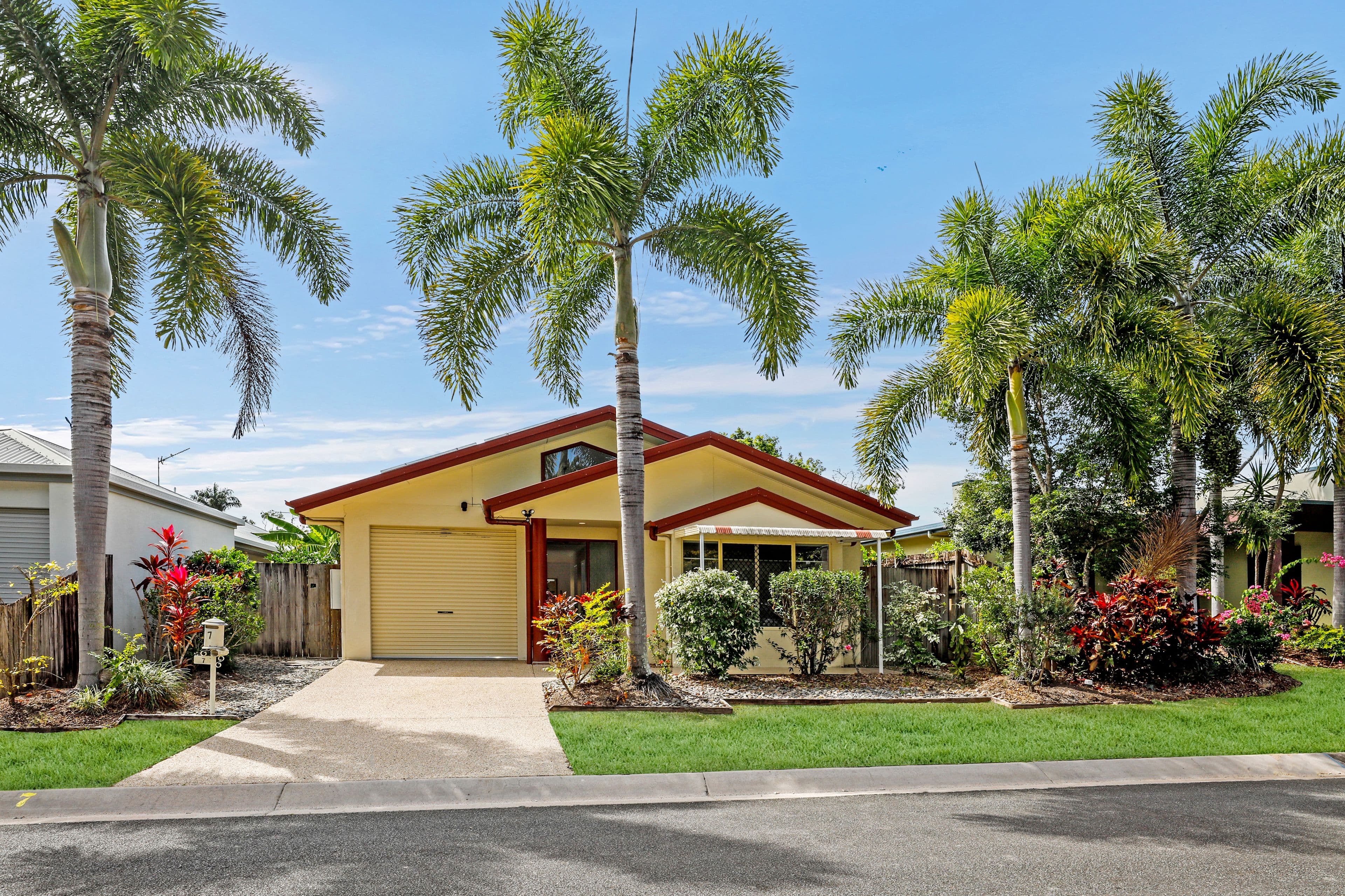 7 Cooya Street, Kewarra Beach QLD 4879, Kewarra Beach - Image 1