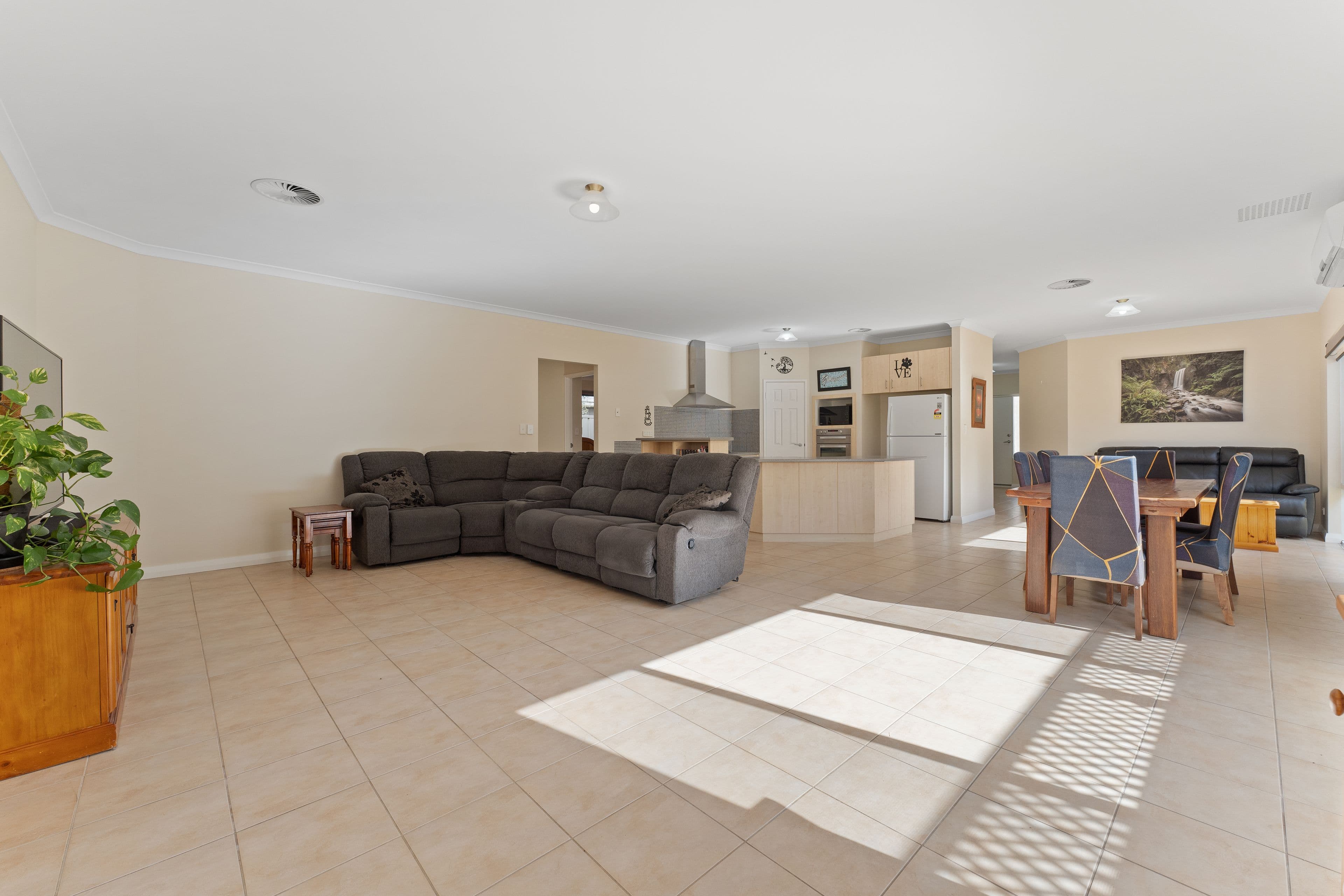 10 Carver Lane, Baldivis WA 6171, Baldivis - Thumbnail 3
