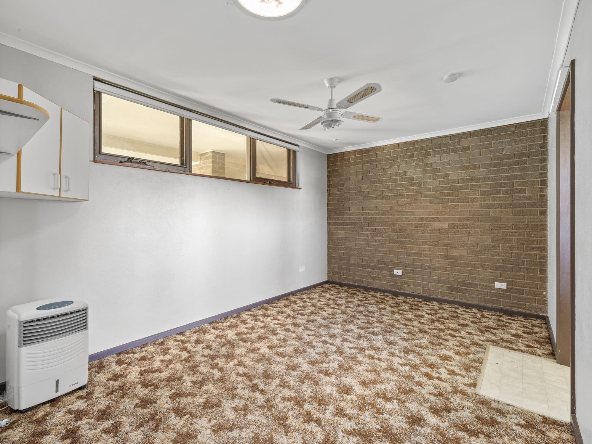 1060 Caratel Street, North Albury NSW 2640, North Albury - Thumbnail 3