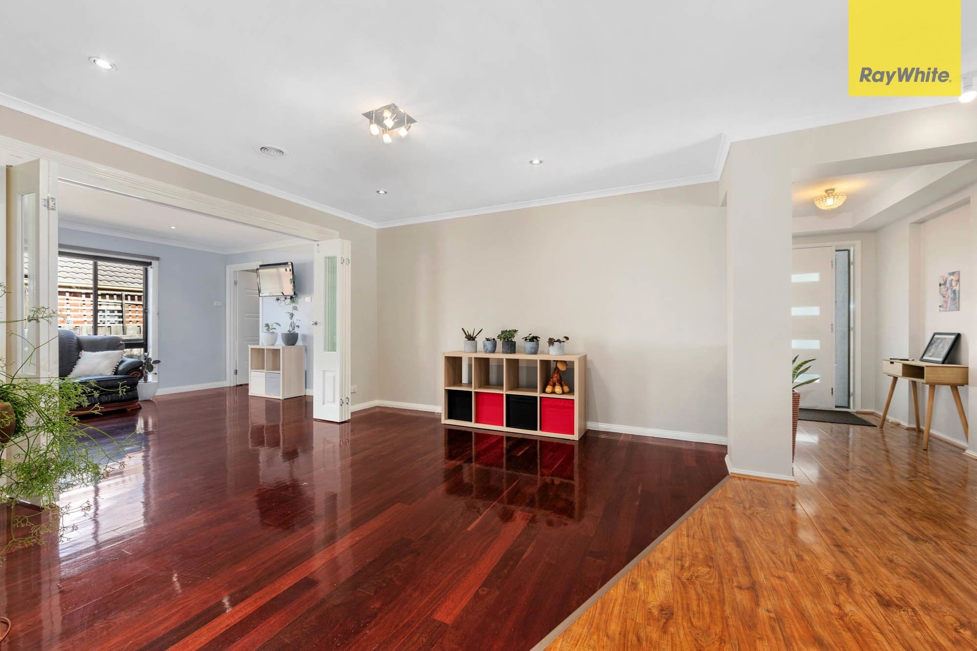 14 Newcombe Drive, St Albans VIC 3021, St Albans - Thumbnail 6