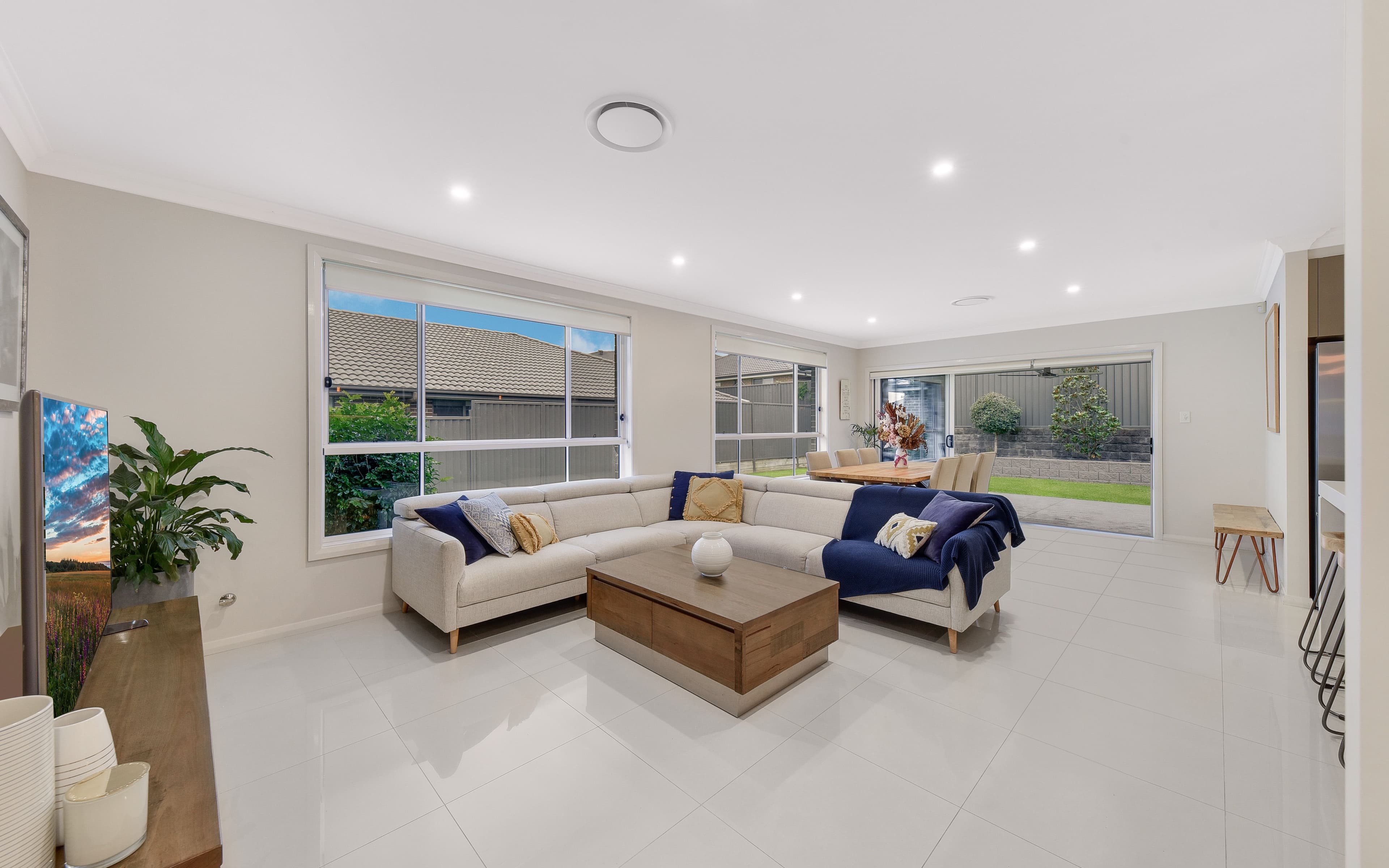 8 Galileo Street, Gregory Hills NSW 2557, Gregory Hills - Thumbnail 3