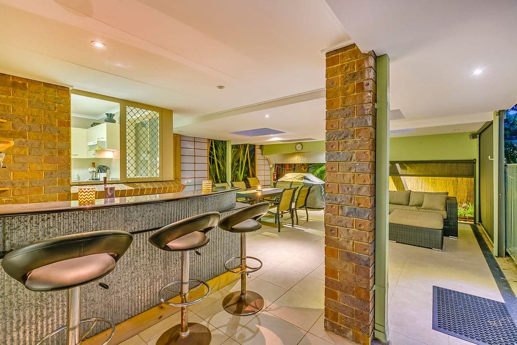 28 Caledonian Crescent, ALEXANDRA HILLS QLD 4161, Alexandra Hills - Thumbnail 2