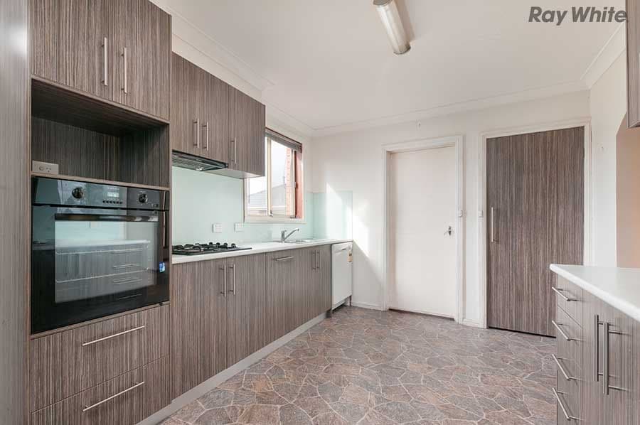 26 Eddie Street, ST ALBANS VIC 3021, St Albans - Thumbnail 3