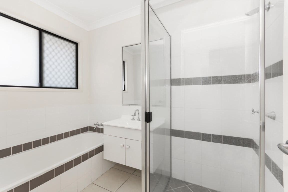 27 Blue wren Drive, Kelso QLD 4815, Kelso - Thumbnail 5