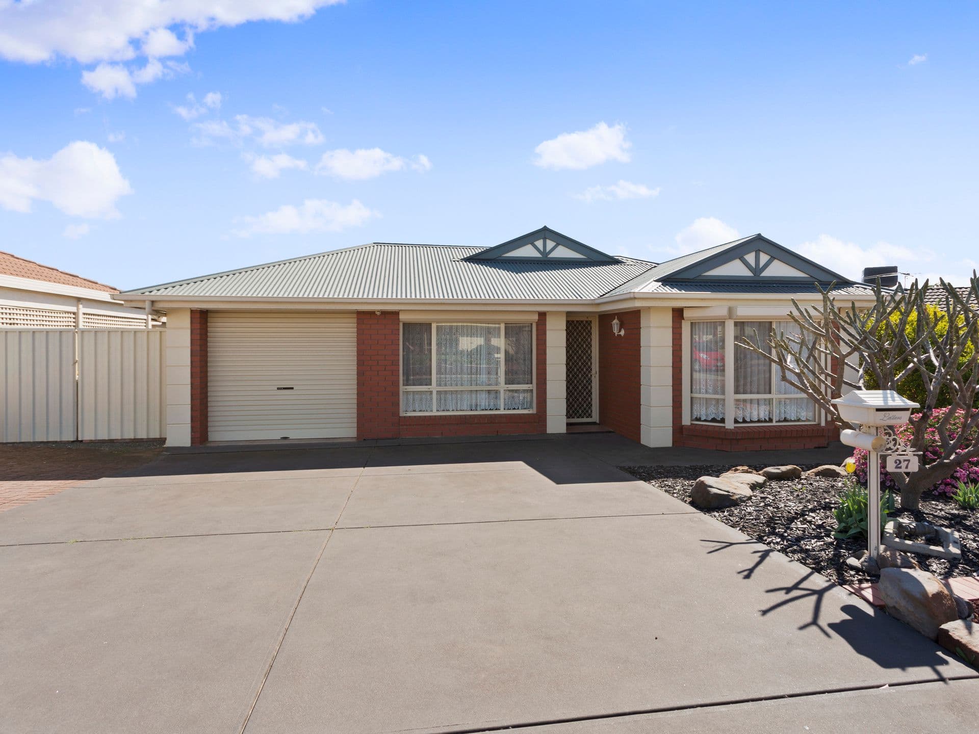 27 Deane Avenue, Noarlunga Downs SA 5168, Noarlunga Downs - Thumbnail 4