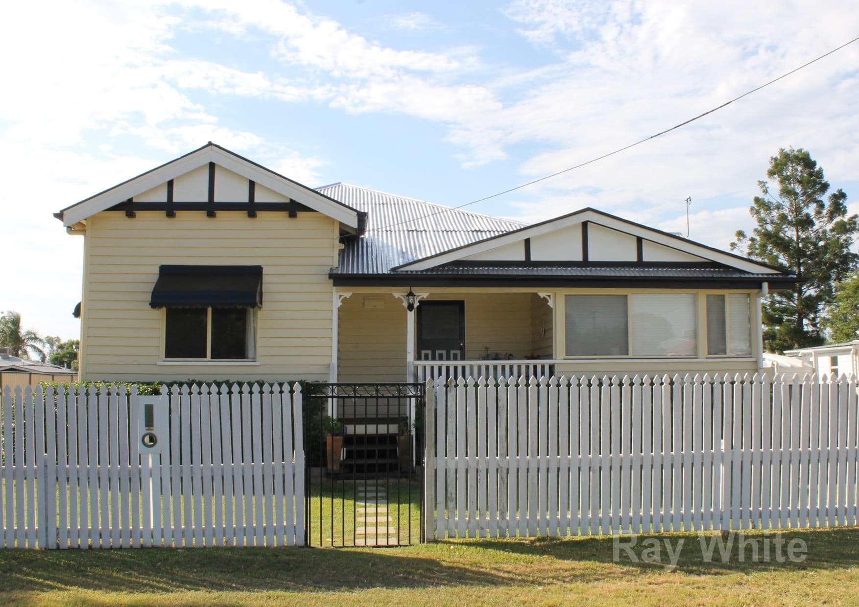 30 Pratten Street, Dalby QLD 4405, Dalby - Image 1