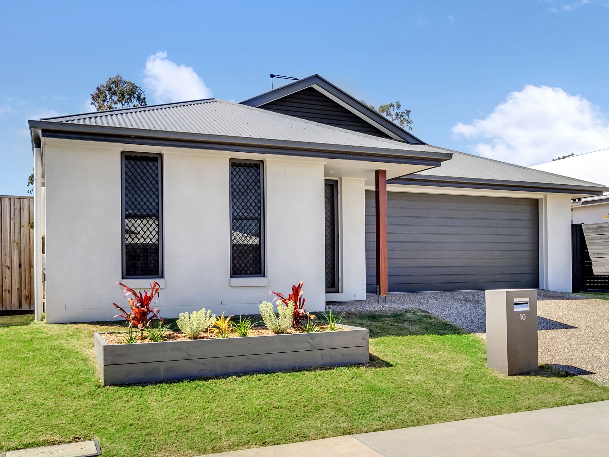 10 Maidenhair Close, Caboolture QLD 4510, Caboolture - Thumbnail 2