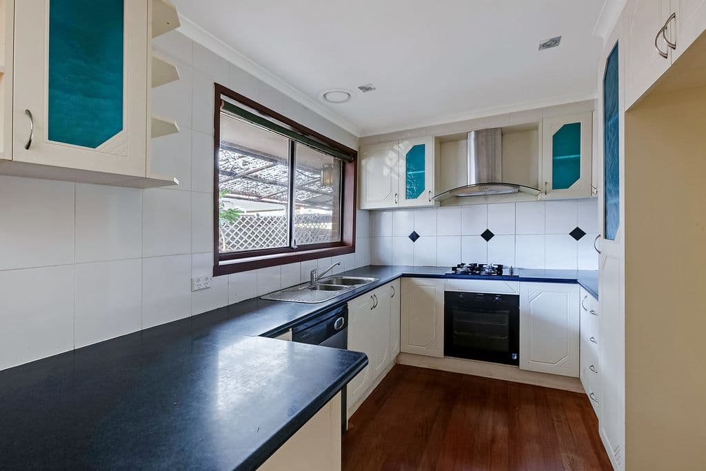 17 Midholm Court, THOMASTOWN VIC 3074, Thomastown - Thumbnail 2