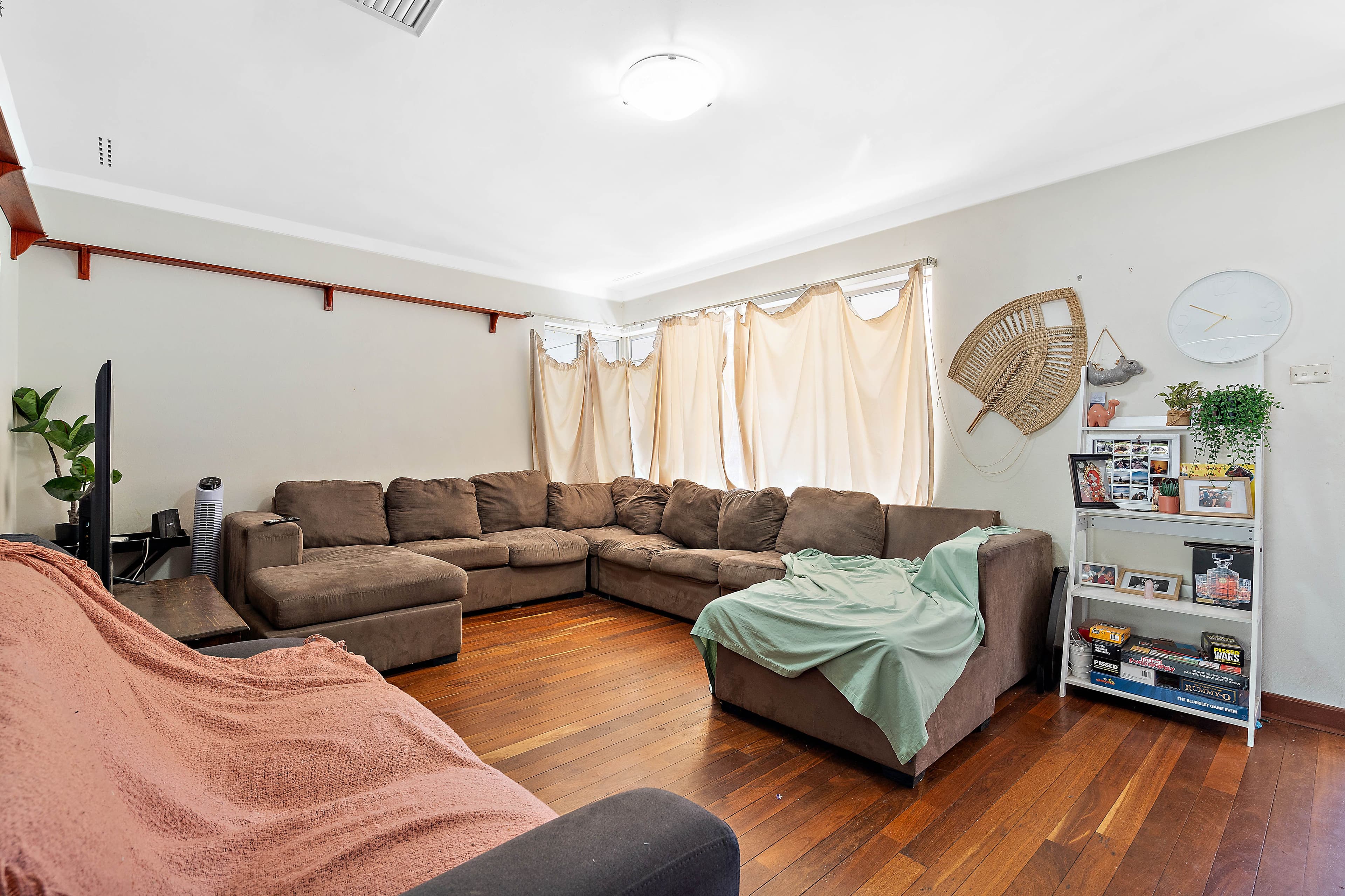 30 Sandon Road, Thornlie WA 6108, Thornlie - Thumbnail 5