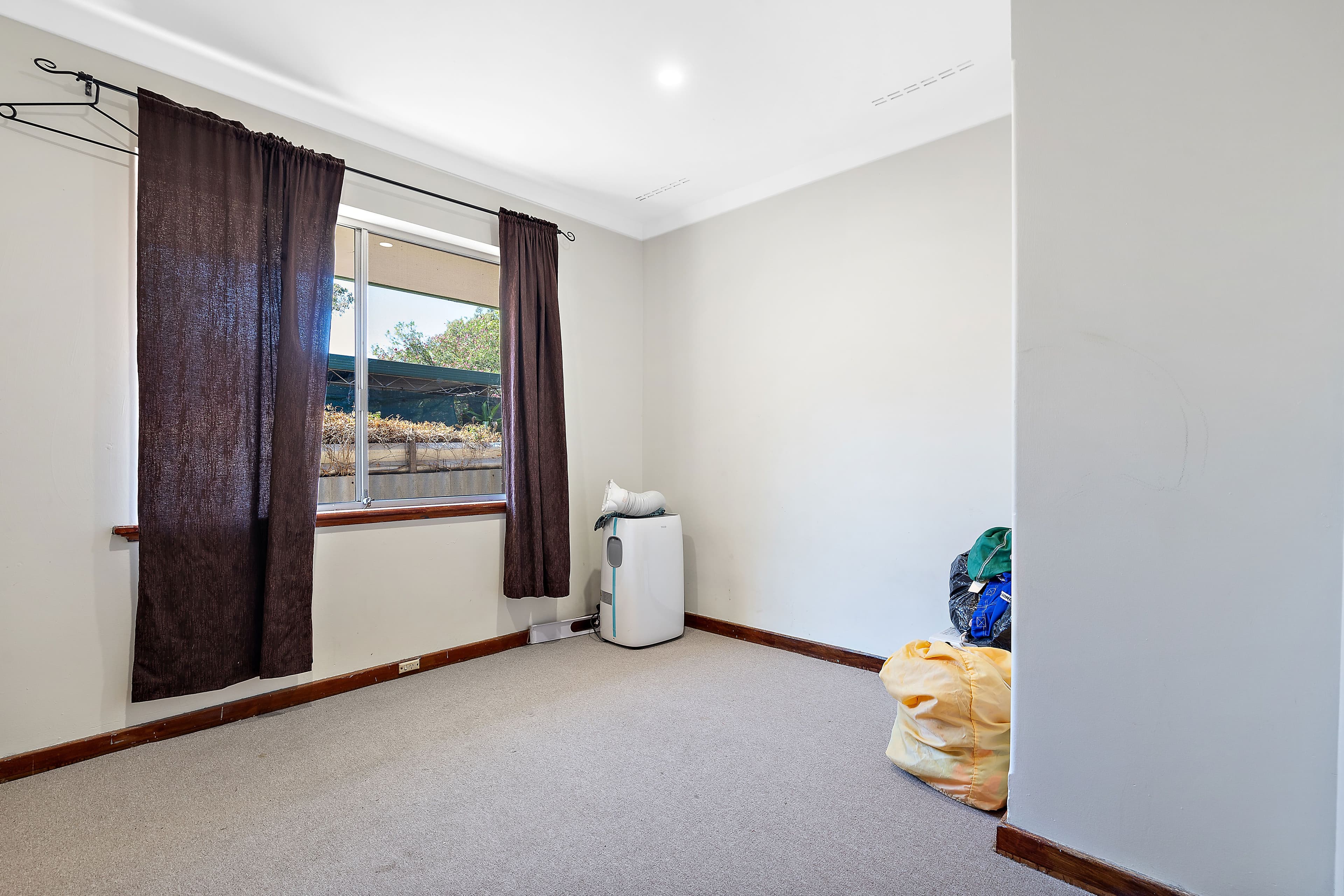 30 Sandon Road, Thornlie WA 6108, Thornlie - Thumbnail 8