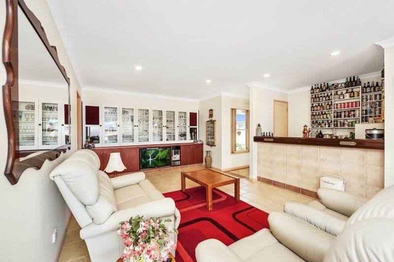 20 Edinburgh Court, Pottsville - Thumbnail 8