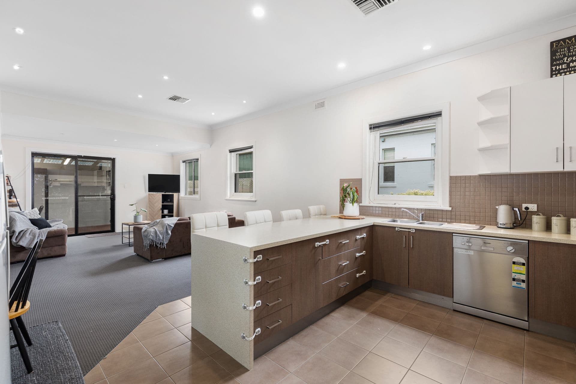 36 Ferrers Street, Mount Gambier SA 5290, Mount Gambier - Thumbnail 5