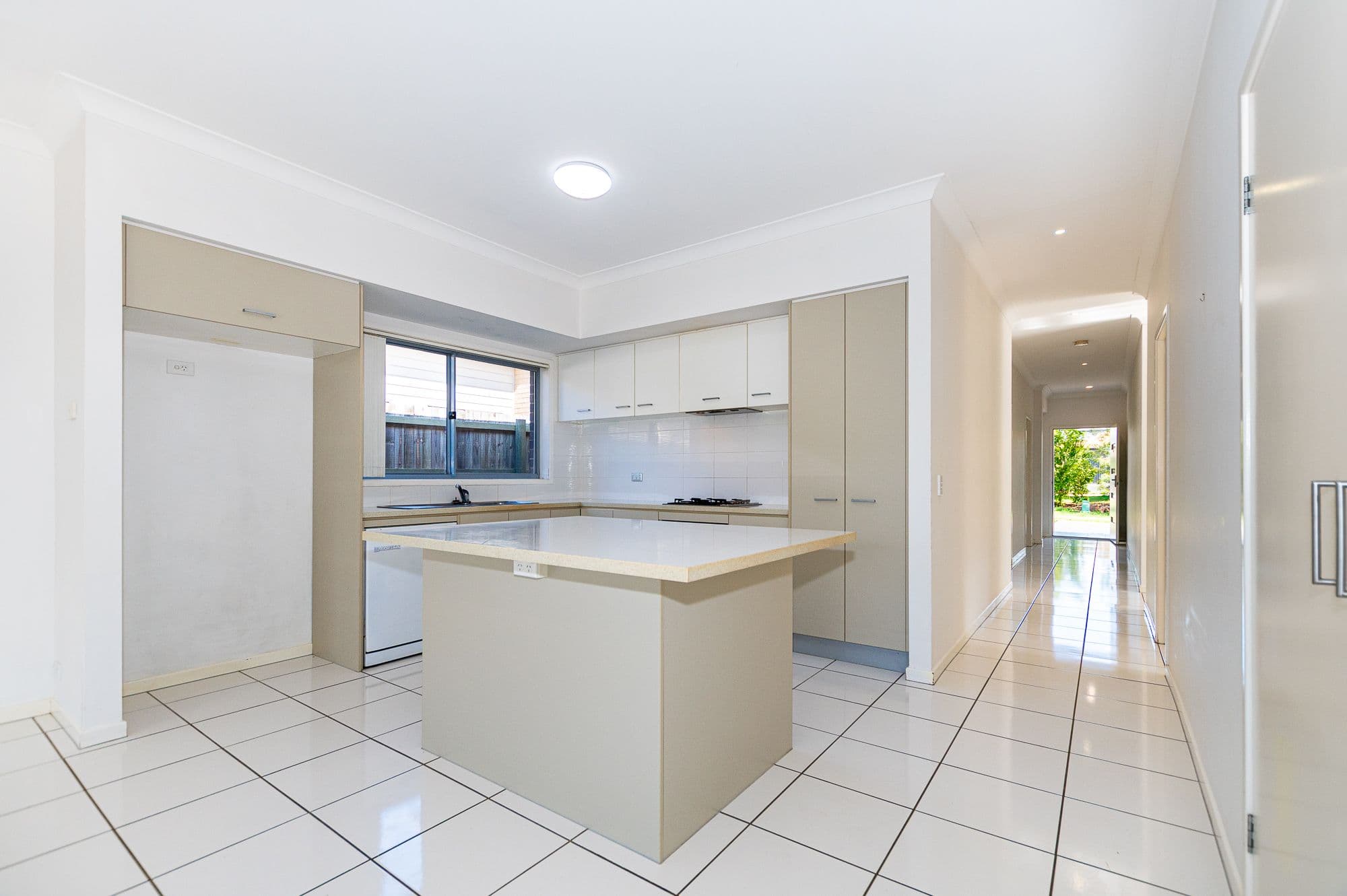 13 Francisca Drive, Augustine Heights QLD 4300, Augustine Heights - Thumbnail 2