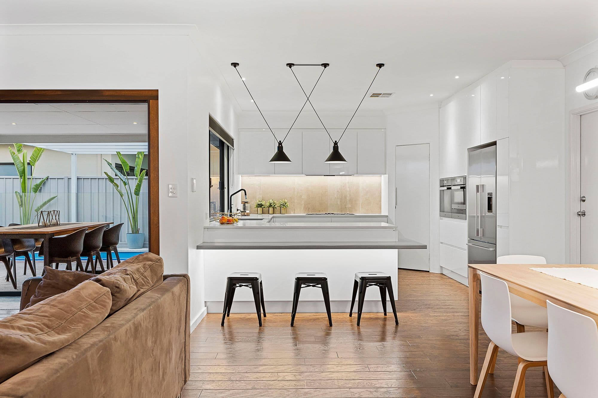 7 Caspian Court, Gwelup WA 6018, Gwelup - Thumbnail 2