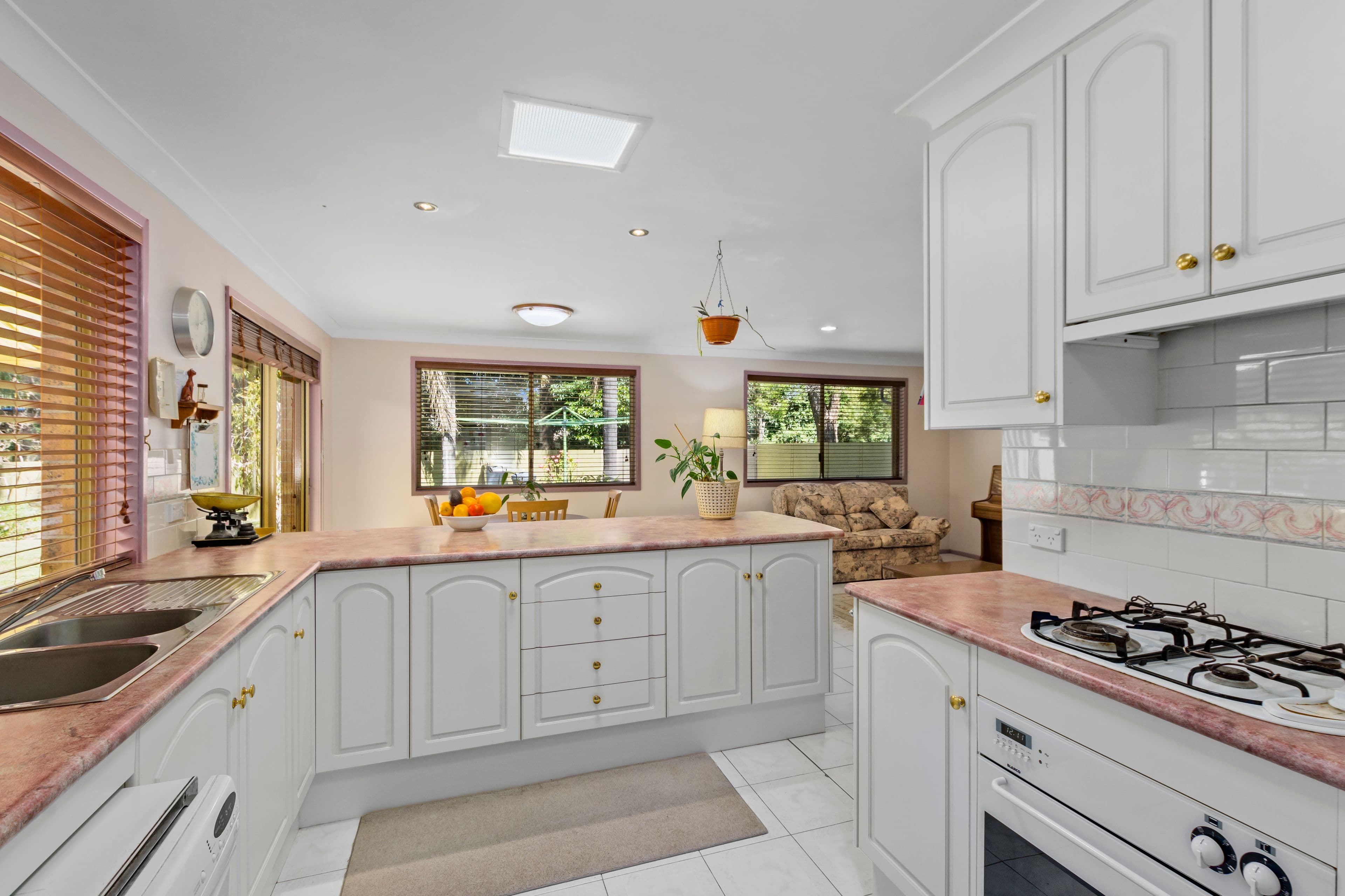 15A Allenby Parade, Bulli NSW 2516, Bulli - Thumbnail 2