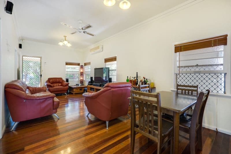17 Short Street, WOODY POINT QLD 4019, Woody Point - Thumbnail 8
